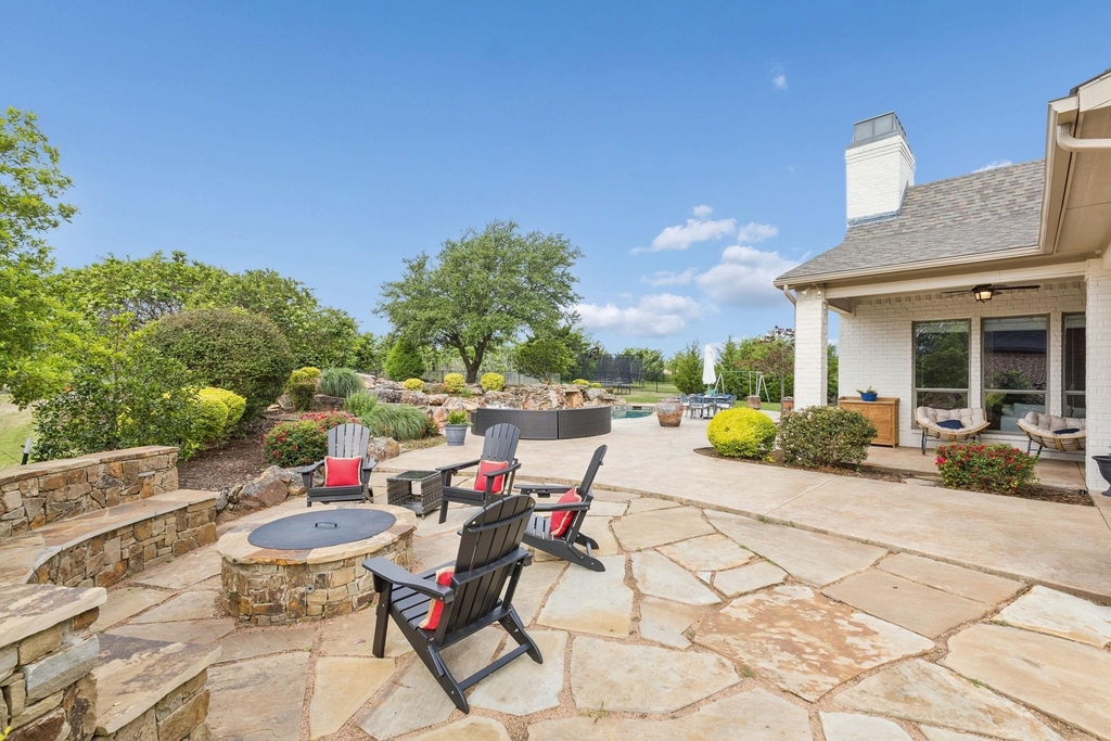 156 Stoneleigh Drive - Photo 31