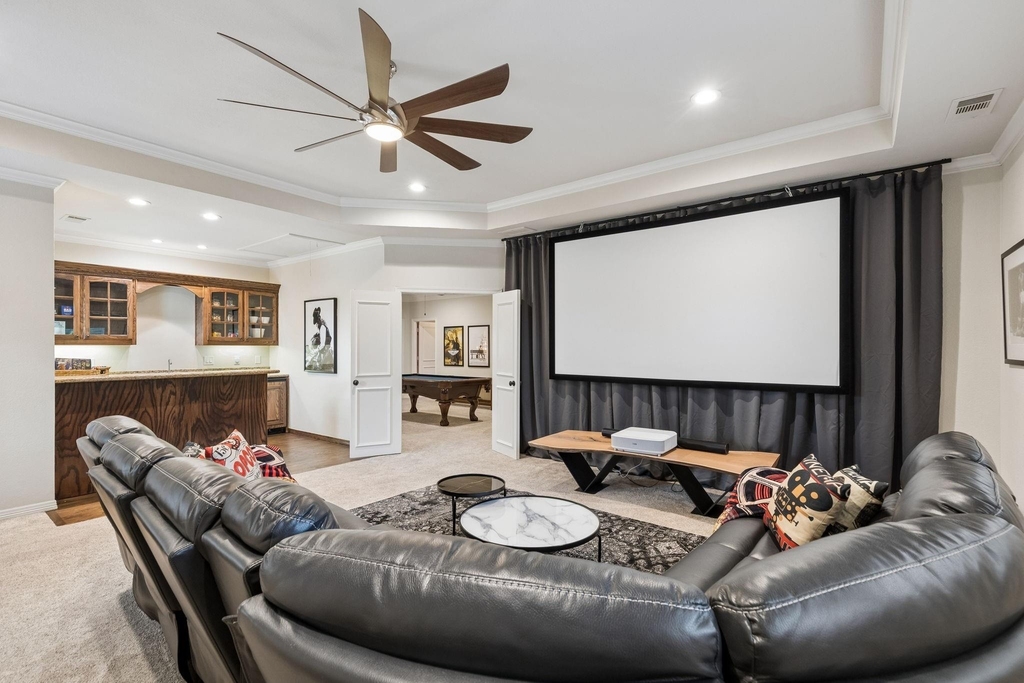 156 Stoneleigh Drive - Photo 18
