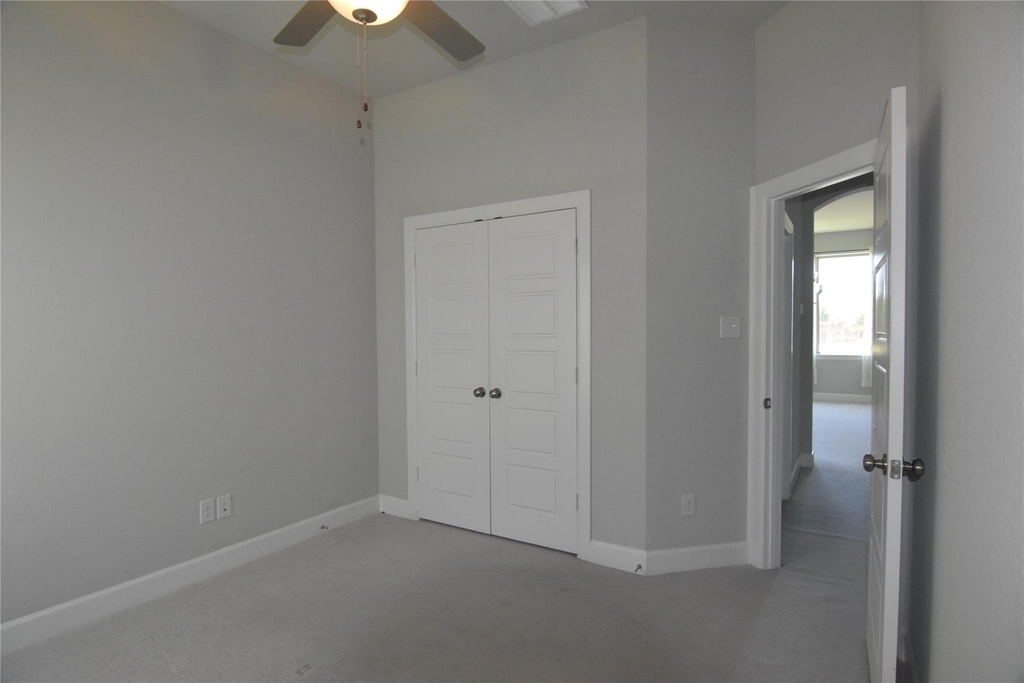 2900 Bluff Creek Drive - Photo 22