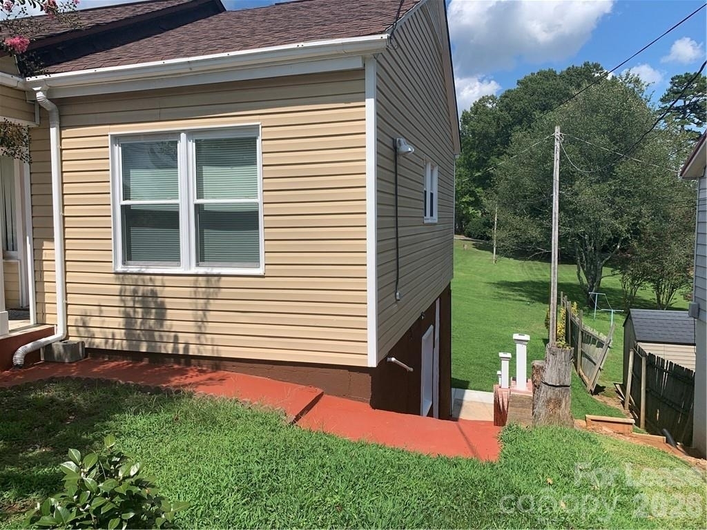 544 N Center Street - Photo 1