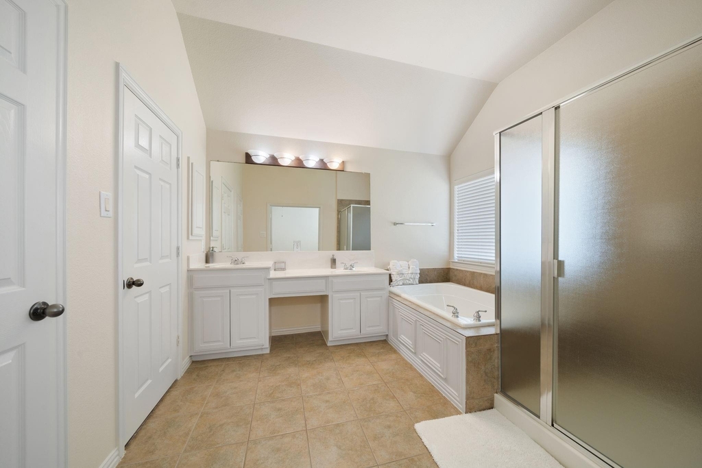 2653 Whispering Trail - Photo 22