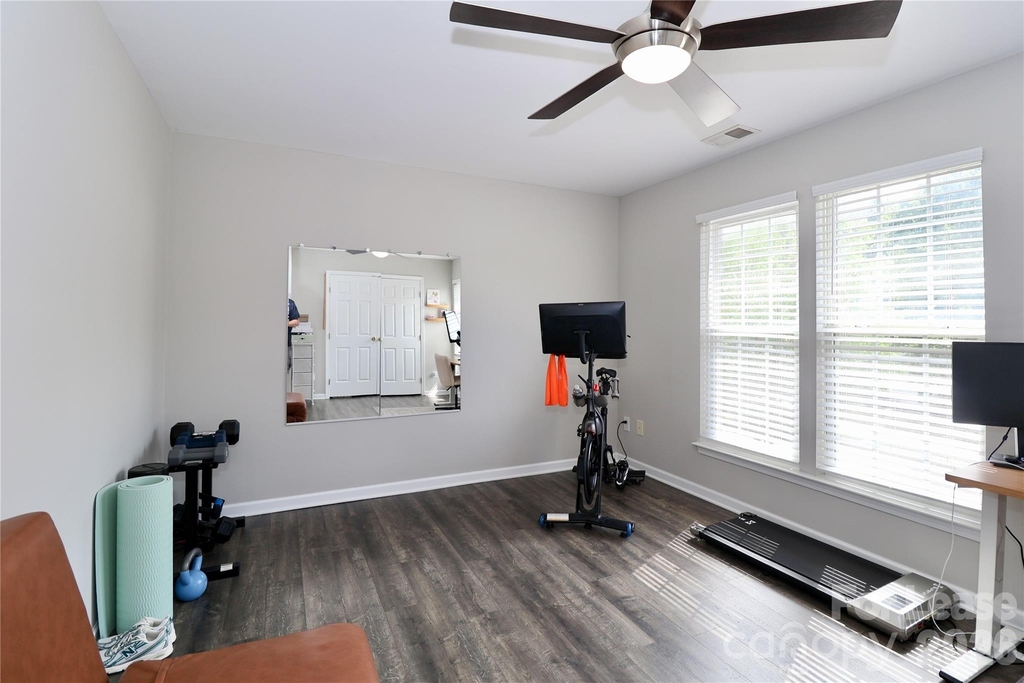 17633 Delmas Drive - Photo 26