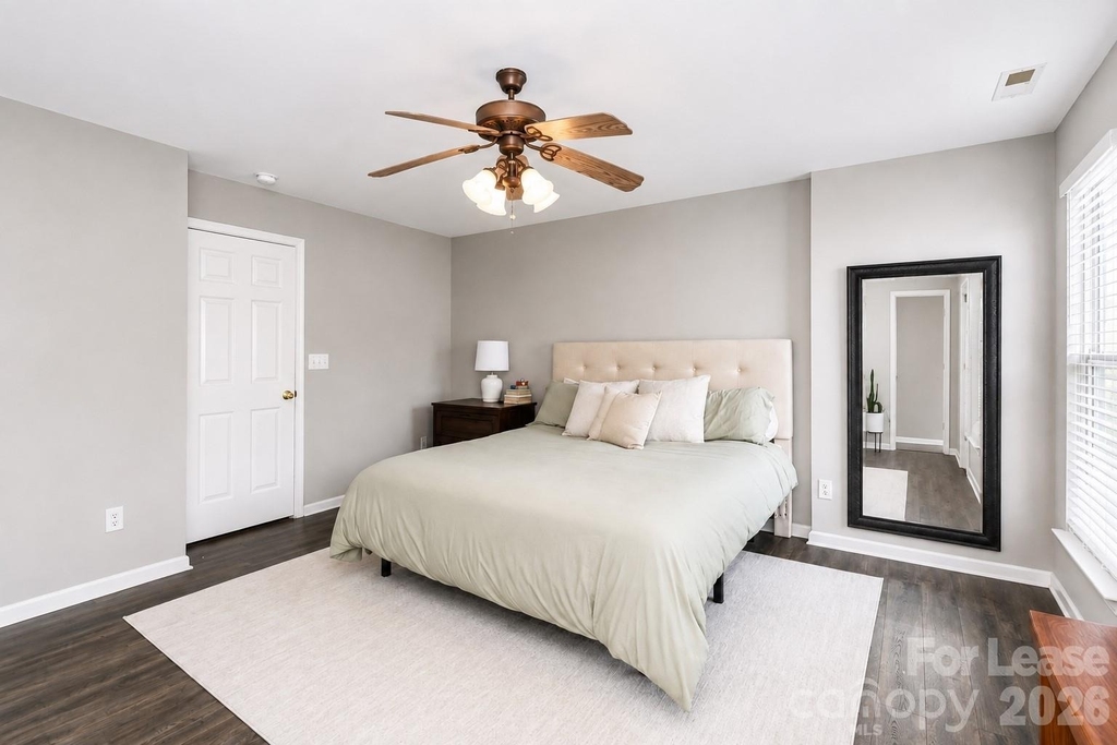17633 Delmas Drive - Photo 21