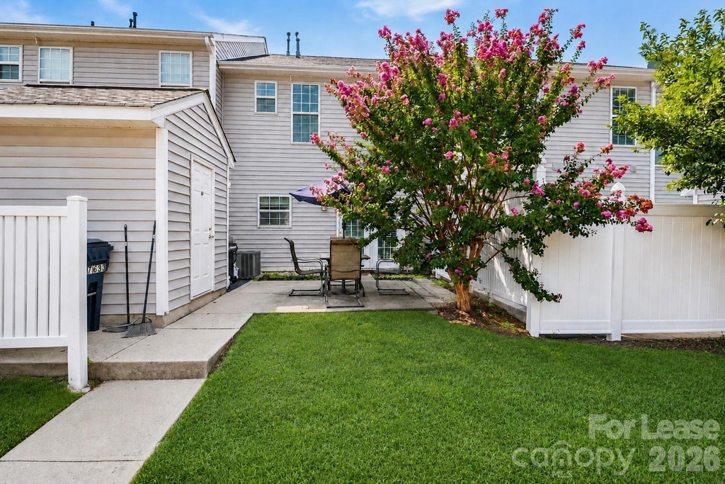 17633 Delmas Drive - Photo 33