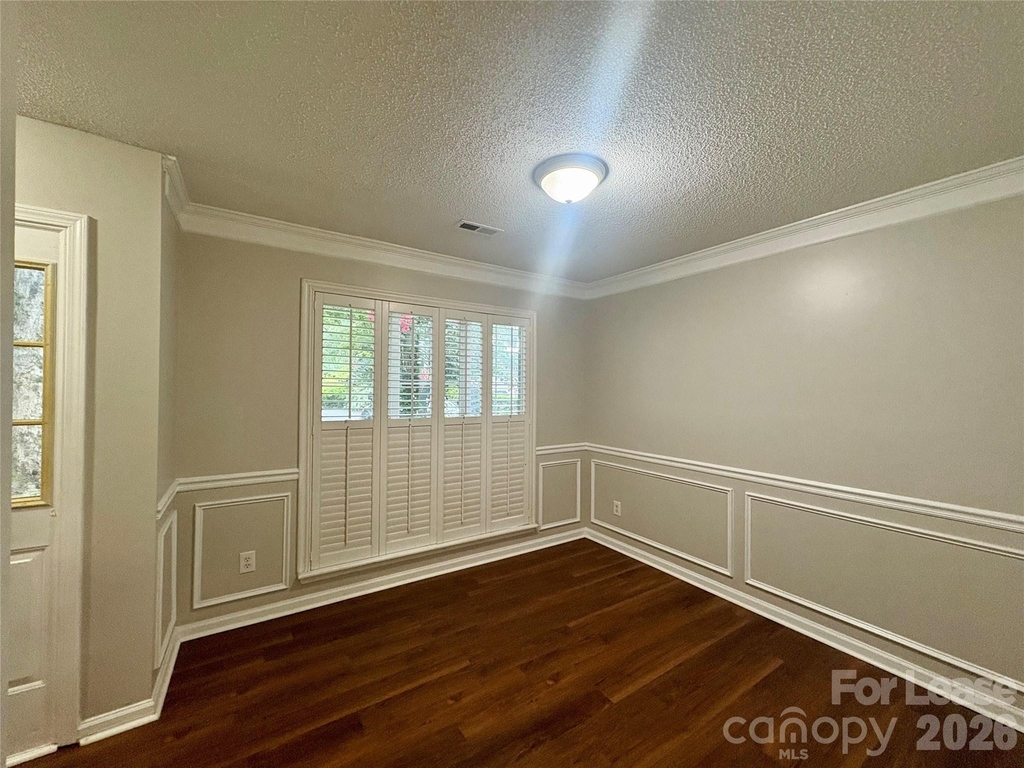 5517 Brook Falls Court - Photo 12