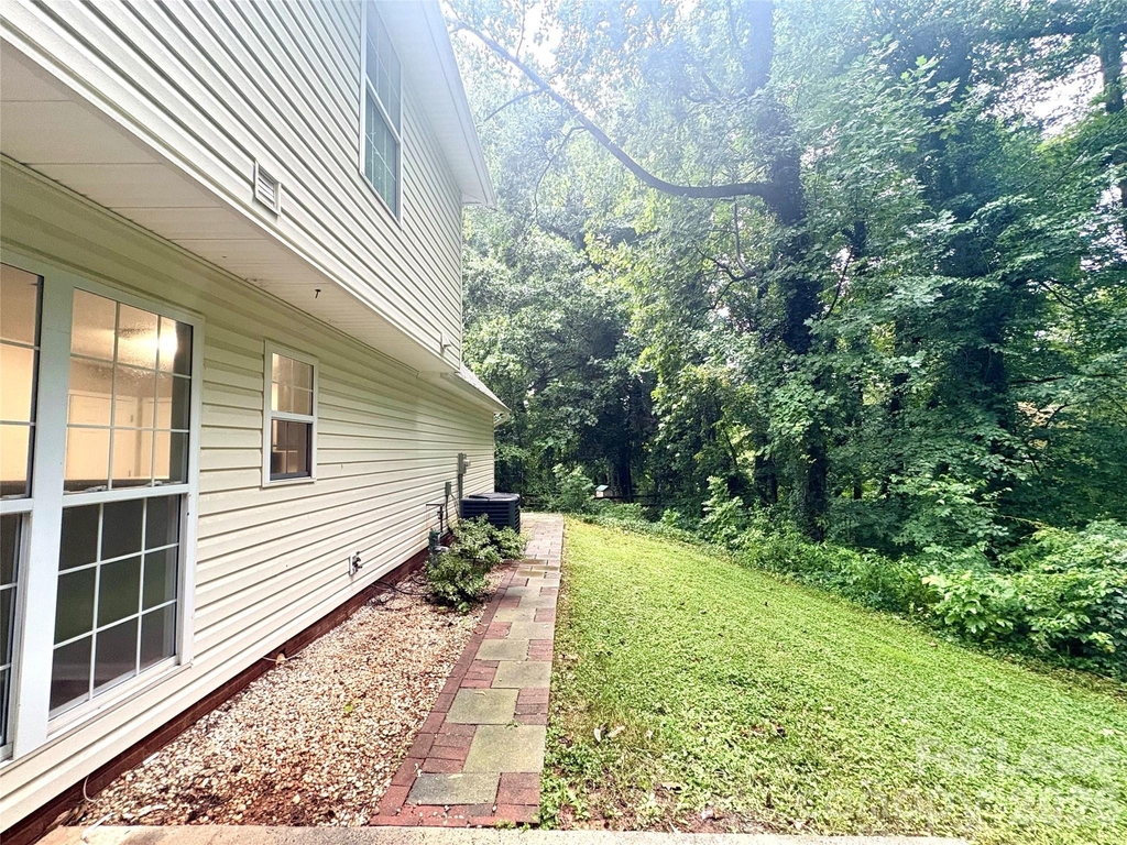 5517 Brook Falls Court - Photo 2