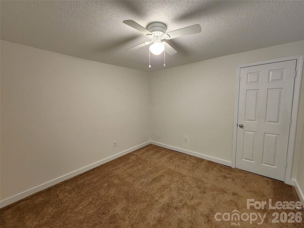 650 Harris Street Nw - Photo 10
