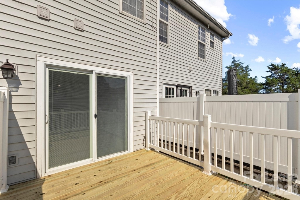 11022 Garden Oaks Lane - Photo 22