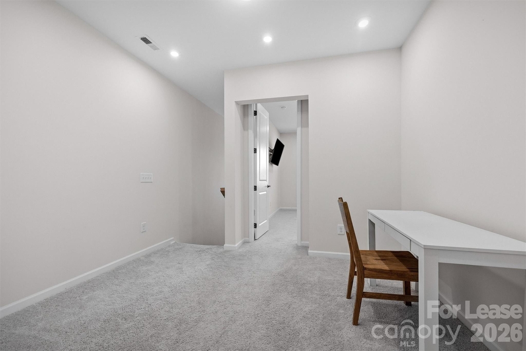 217 Brooks Springs Drive - Photo 26