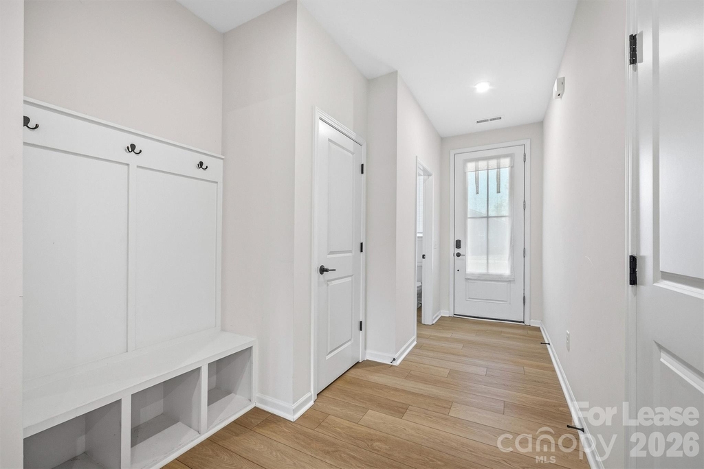 217 Brooks Springs Drive - Photo 3