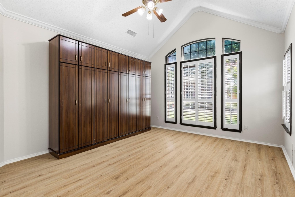 7421 Avalon Drive - Photo 4