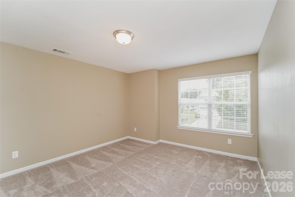 2028 Misty Rose Lane - Photo 8