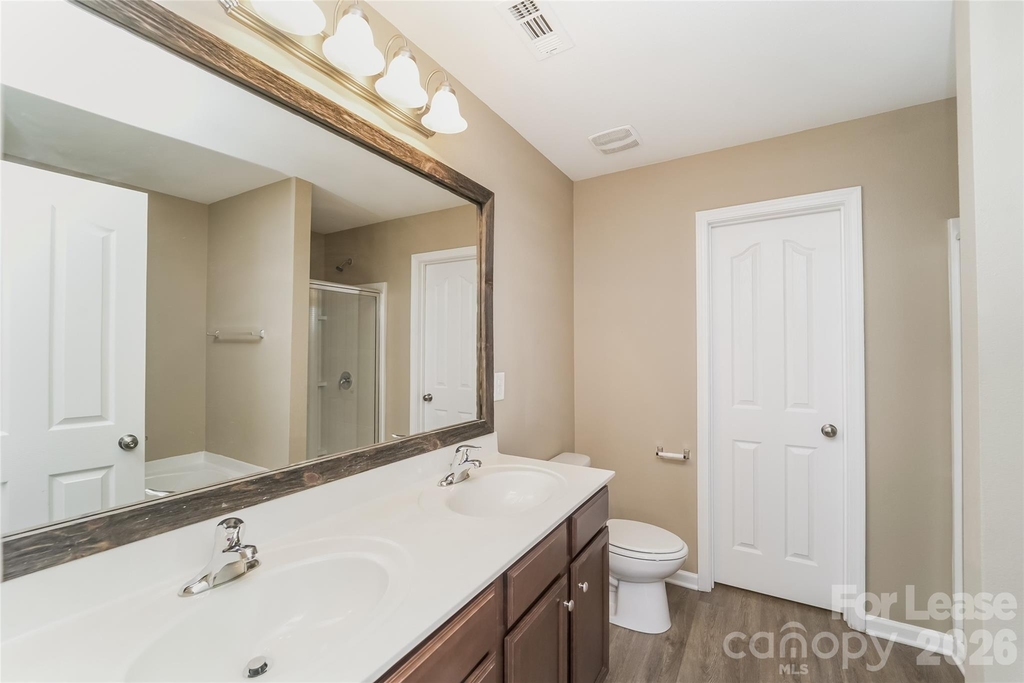 2028 Misty Rose Lane - Photo 13