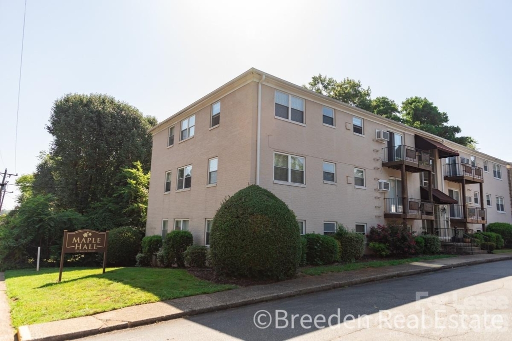 239 Maple Street - Photo 0