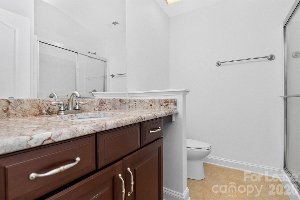 549 Daventry Court - Photo 22