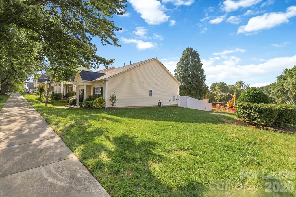 8710 Arrowhead Place Lane - Photo 2