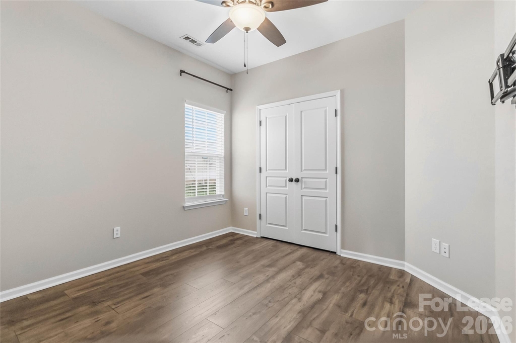 8710 Arrowhead Place Lane - Photo 20
