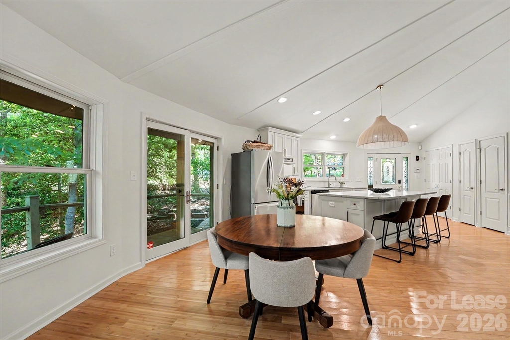 241 Spring Shore Road - Photo 5