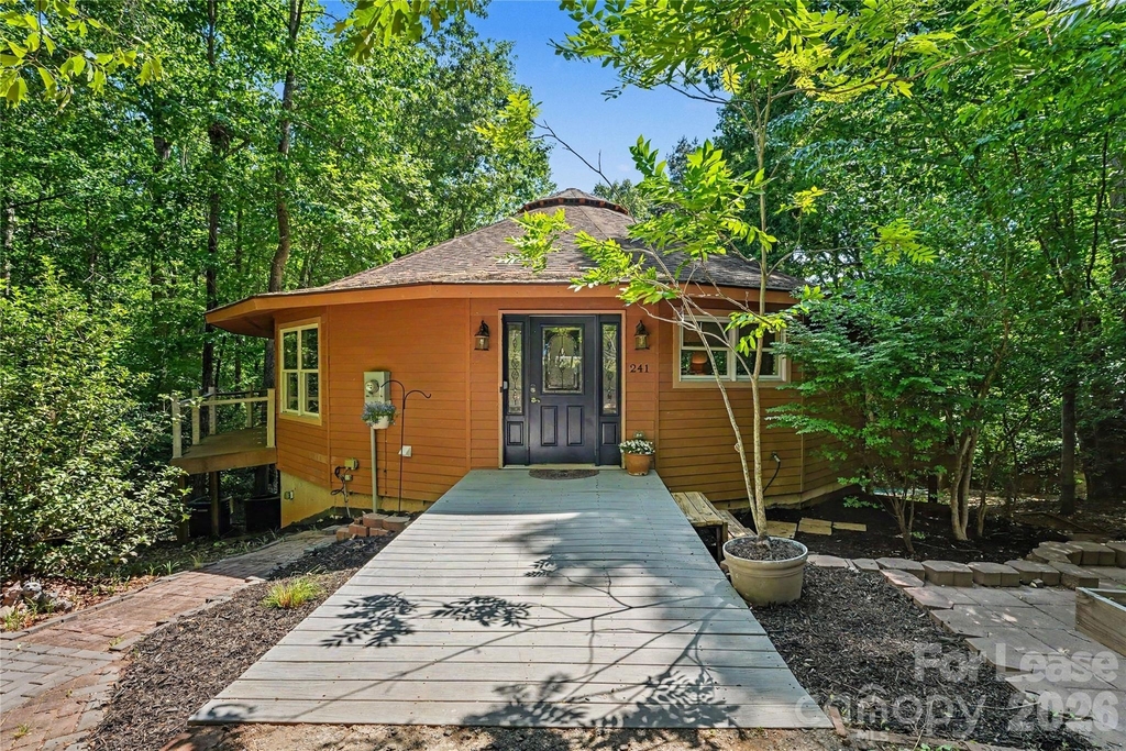 241 Spring Shore Road - Photo 1