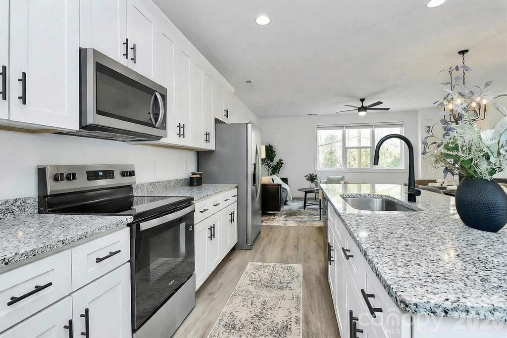 206 Nelson Avenue - Photo 13