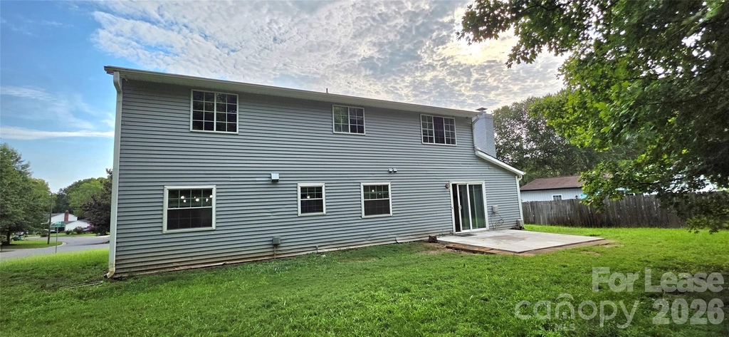 7200 Shadowlake Drive - Photo 14