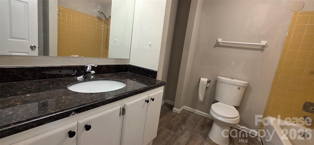 7200 Shadowlake Drive - Photo 10
