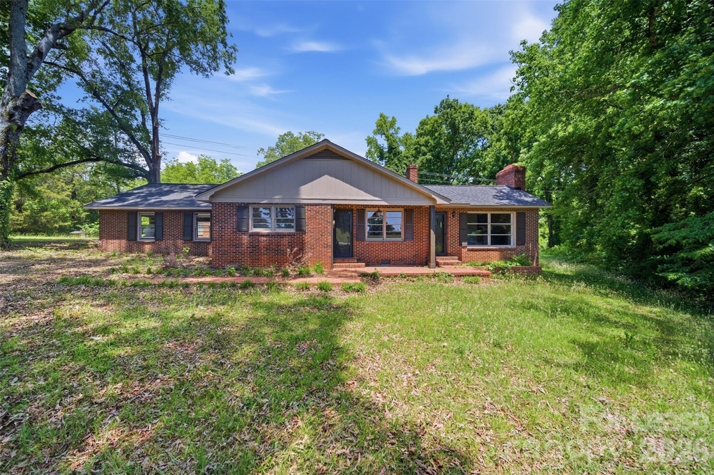2988 Great Falls Highway - Photo 0