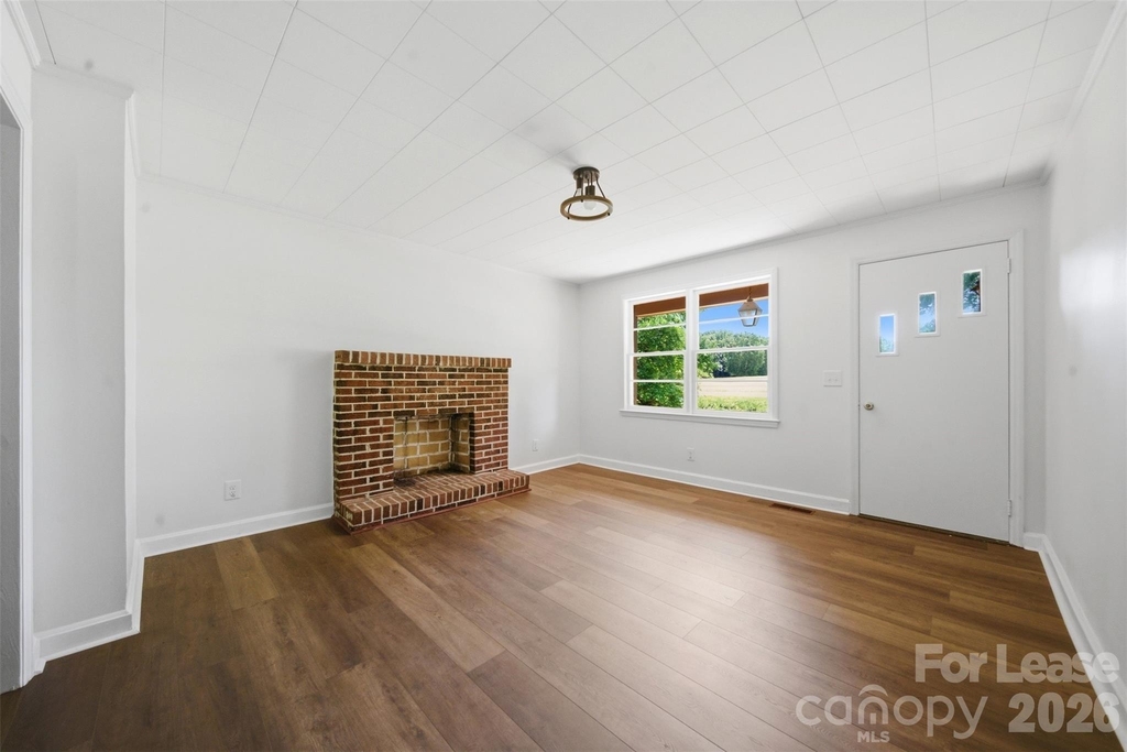 2988 Great Falls Highway - Photo 4