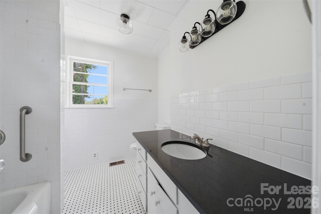 2988 Great Falls Highway - Photo 18