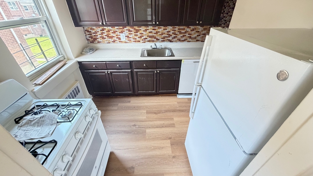 156-36 71st Avenue - Photo 2