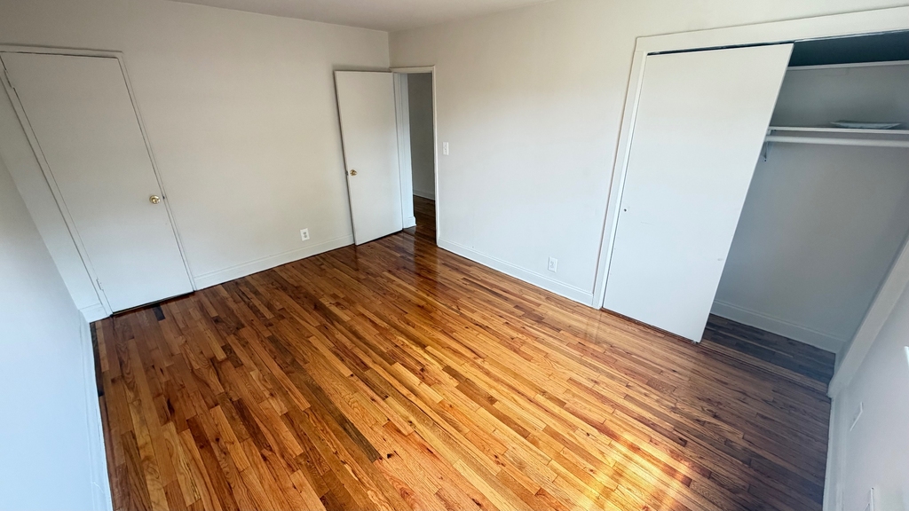 156-36 71st Avenue - Photo 19