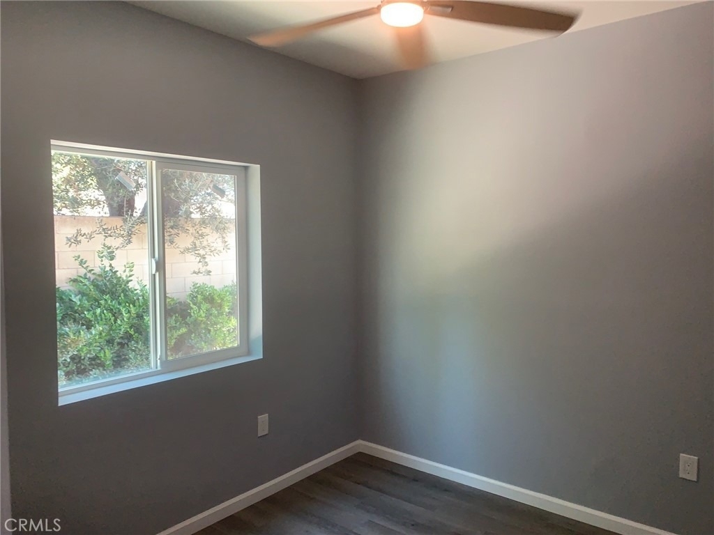 2114 Forbes - Photo 3