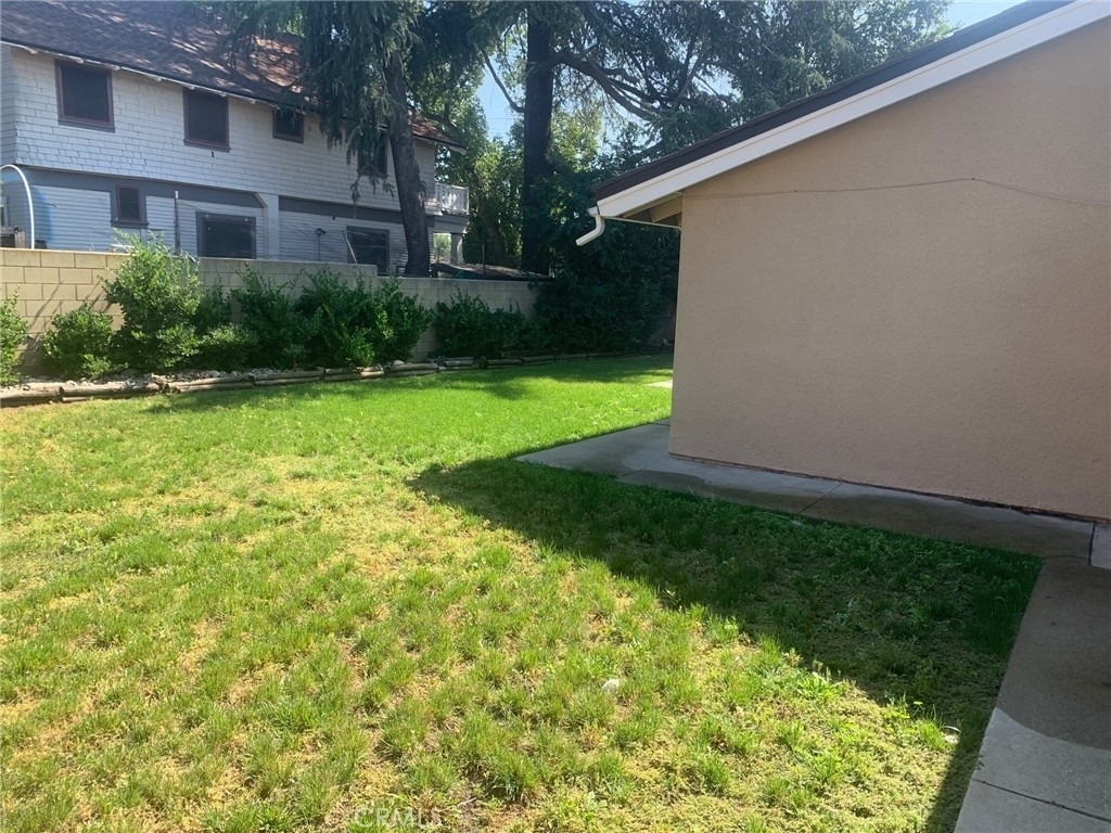 2114 Forbes - Photo 23