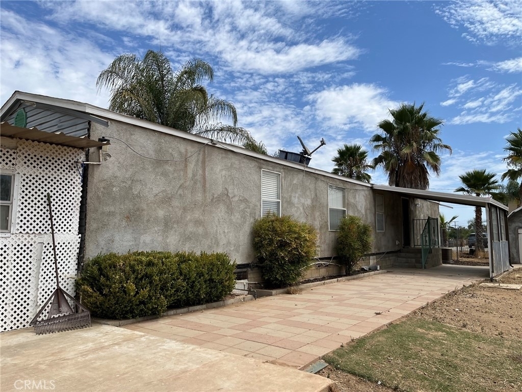 22225 Ellis Avenue - Photo 17