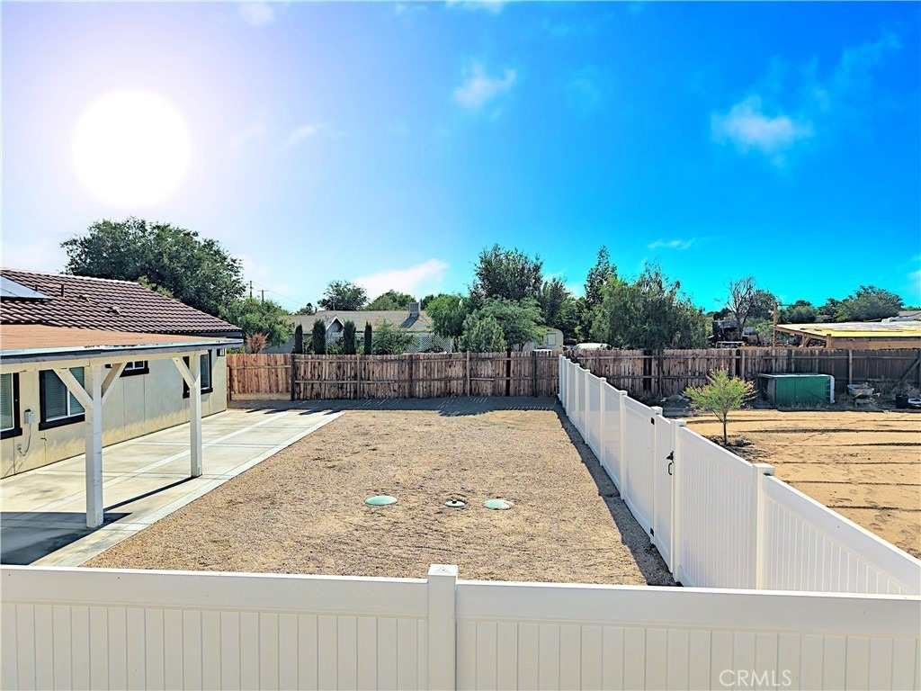 9256 E Avenue R-14 E - Photo 32