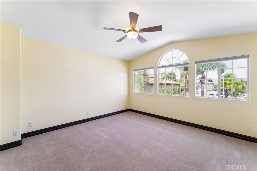 847 Amaryllis Avenue - Photo 32