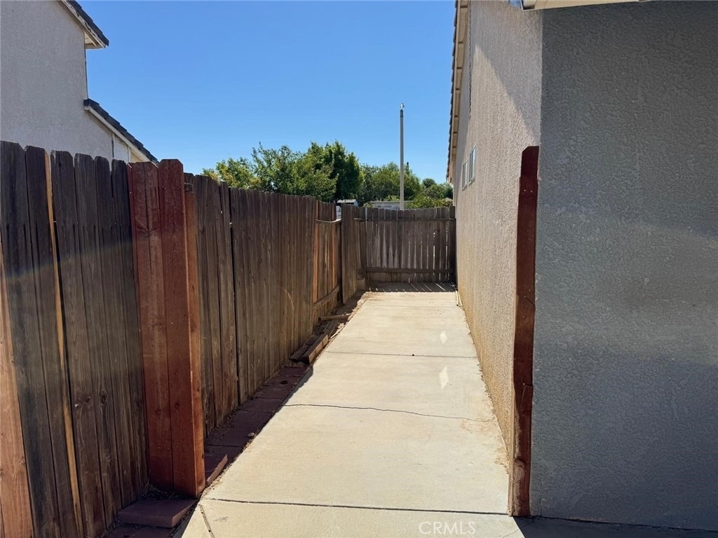 1229 Onyx - Photo 21