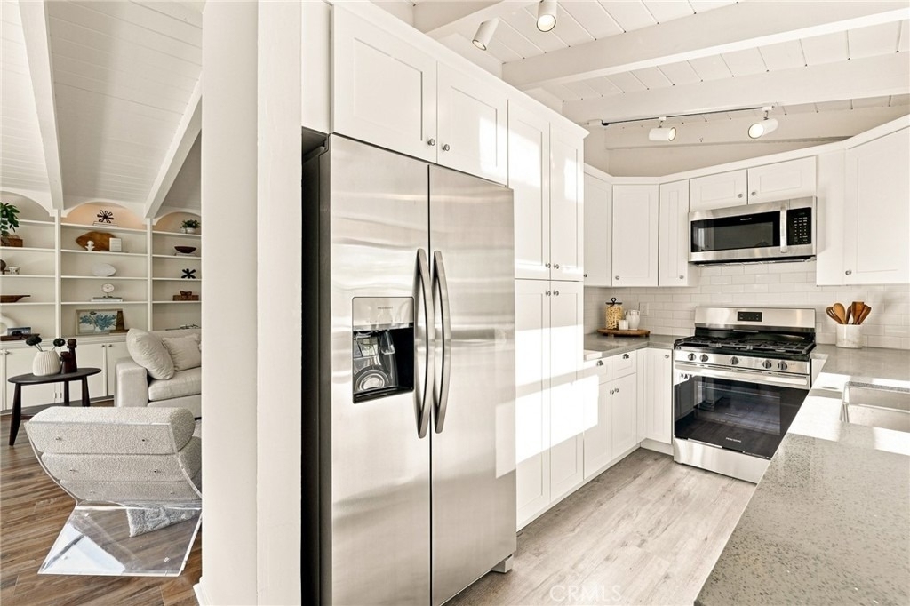 8518 Walnut - Photo 10