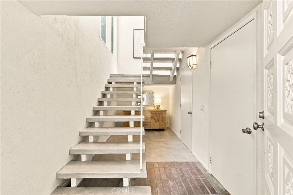 8518 Walnut - Photo 2
