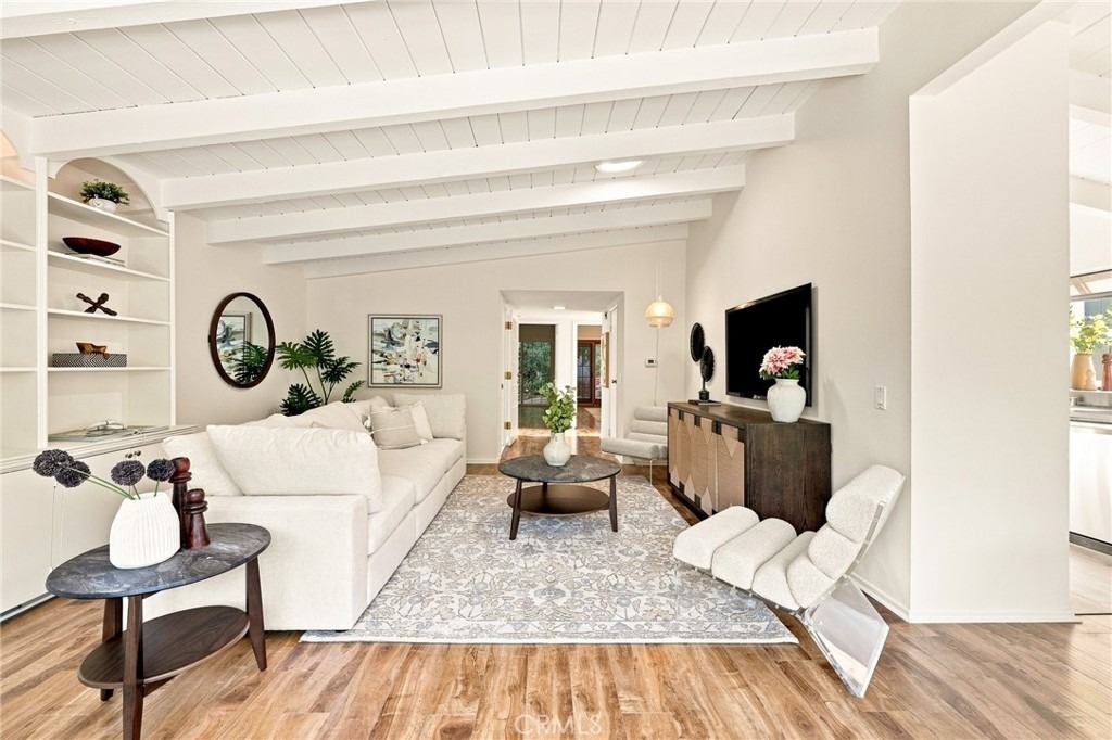 8518 Walnut - Photo 5