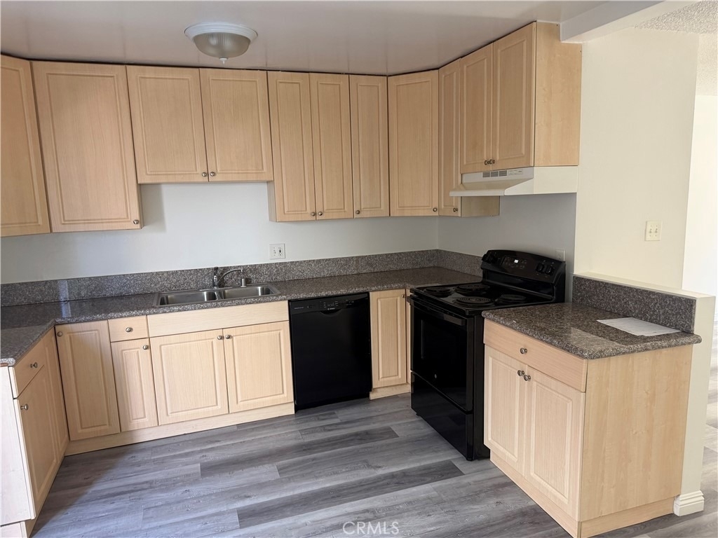 224 Lomita - Photo 6