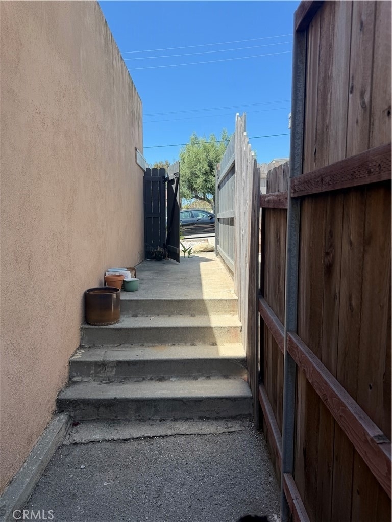 224 Lomita - Photo 20