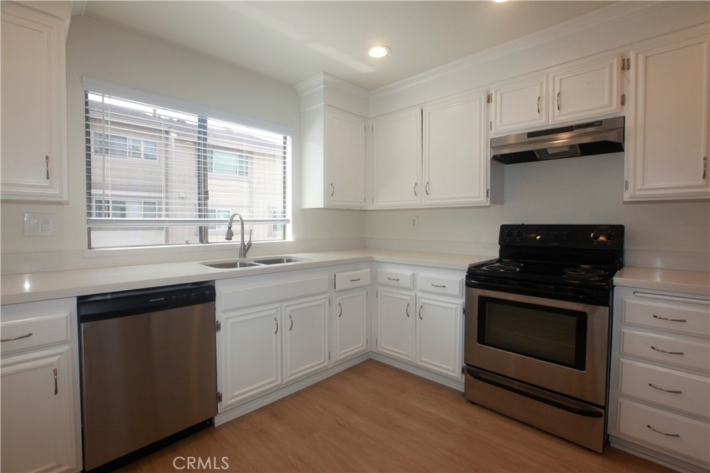 28116 Ridgepoint Court - Photo 4