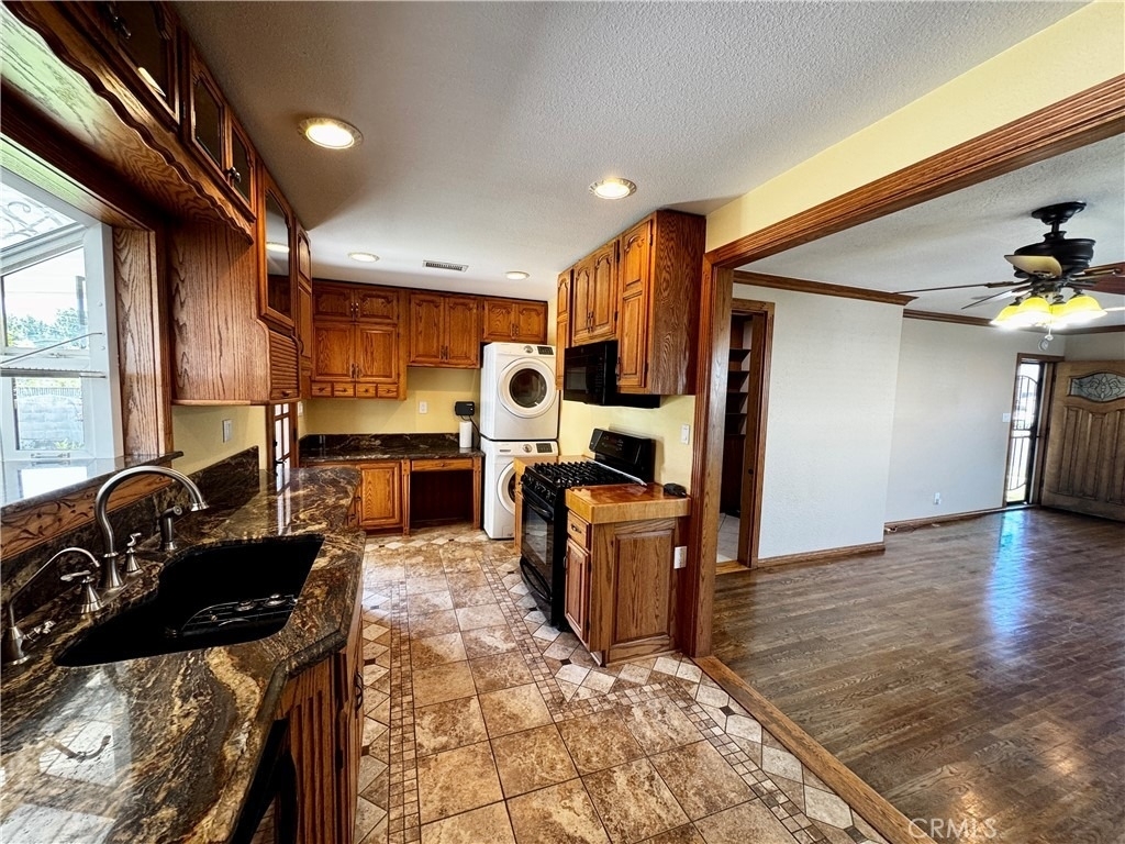 14414 Studebaker - Photo 8