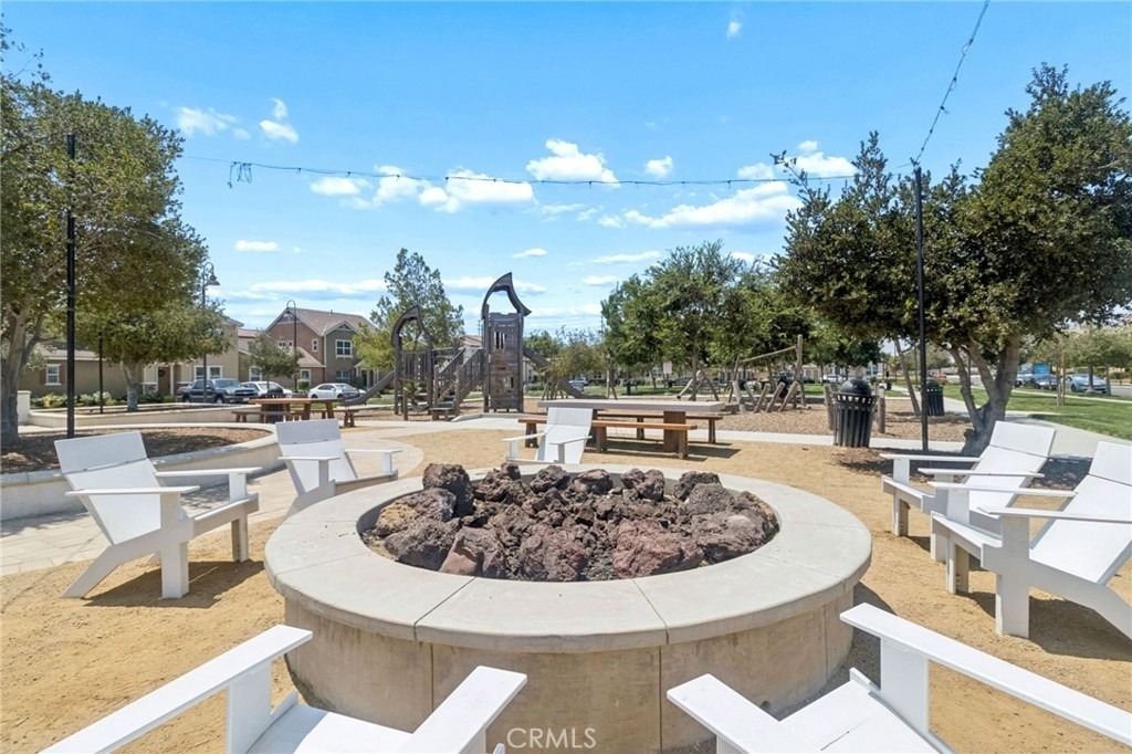 2811 E Kendall - Photo 33