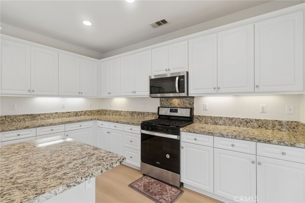 2811 E Kendall - Photo 12