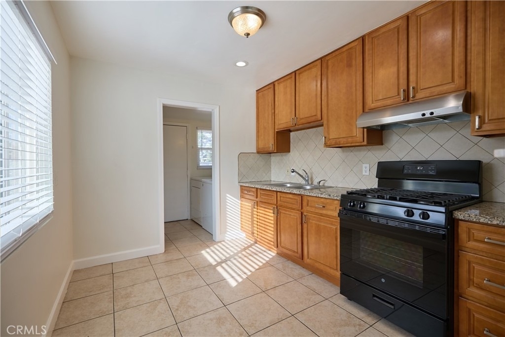 3644 Russell Street - Photo 5