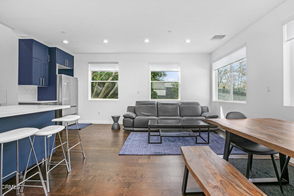 2748 Hollister Terrace - Photo 8