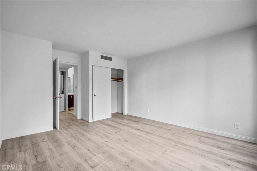 600 W 9th - Photo 10