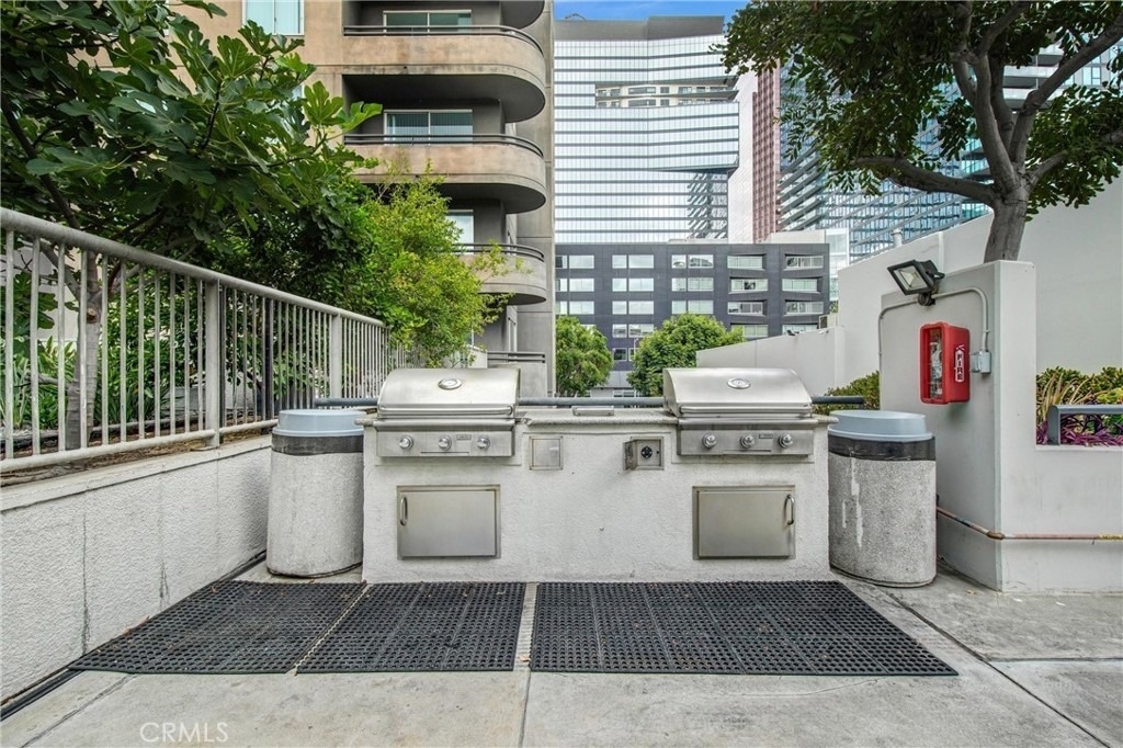 600 W 9th - Photo 26